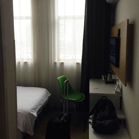 Motel 168 Huanglong Trade Area Branch Уенжоу Екстериор снимка